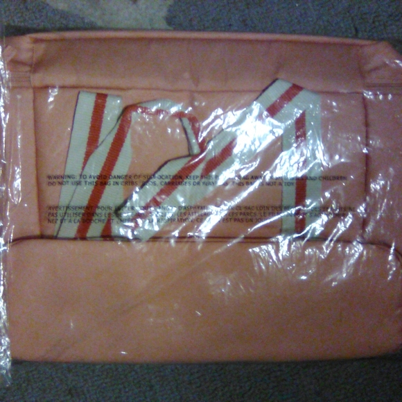 NIP Coral L*SPACE Cooler Bag - Picture 5 of 6